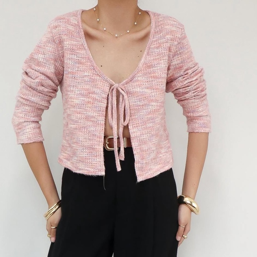 Elegant Pink Tie-Front Cardigan